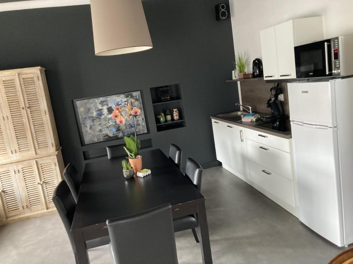 L'Amarante Chambres D'Hotes Ou Gite Citadin Theux Esterno foto