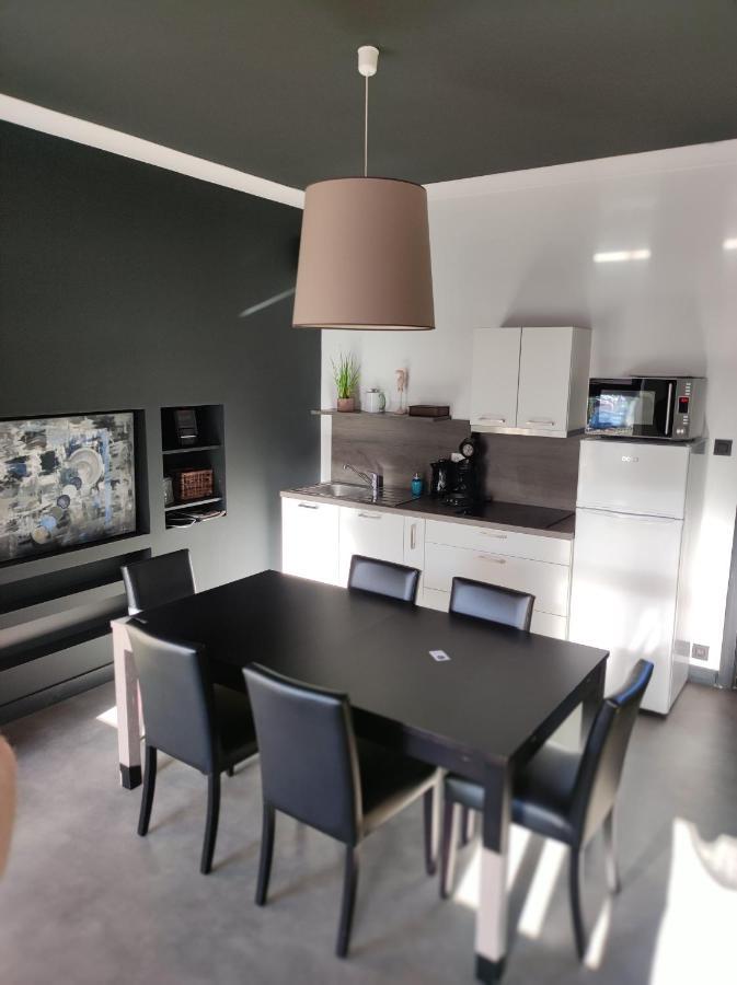 L'Amarante Chambres D'Hotes Ou Gite Citadin Theux Esterno foto