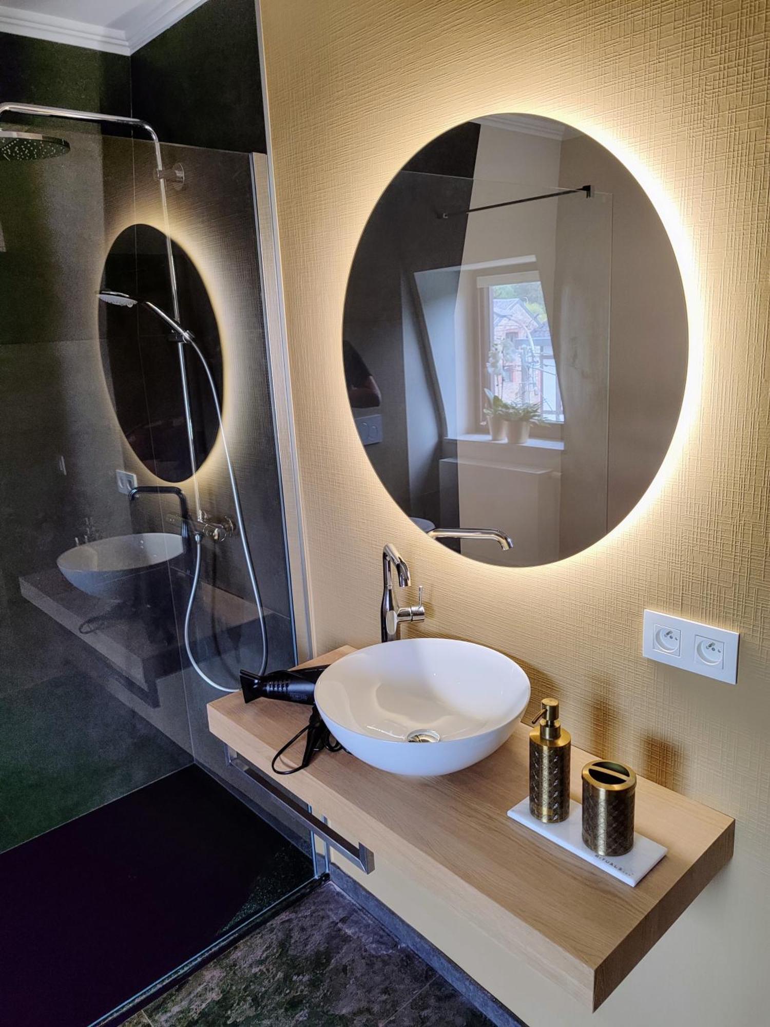 L'Amarante Chambres D'Hotes Ou Gite Citadin Theux Esterno foto