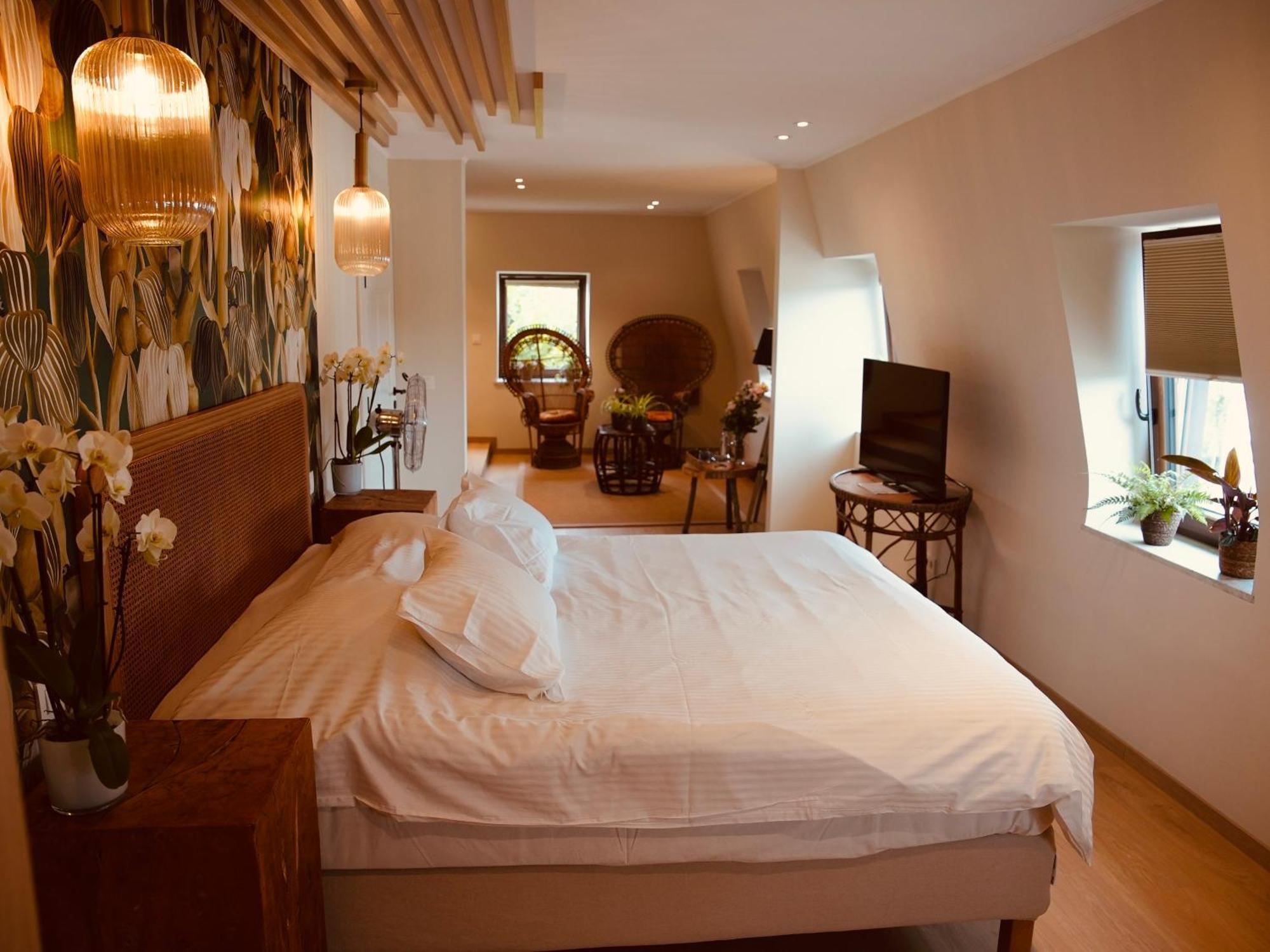 L'Amarante Chambres D'Hotes Ou Gite Citadin Theux Esterno foto